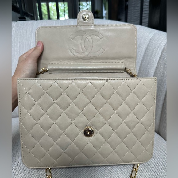 💯 CHANEL Light Beige Coco Mark Chain Leather Flap Shoulder Bag - Picture 3 of 13